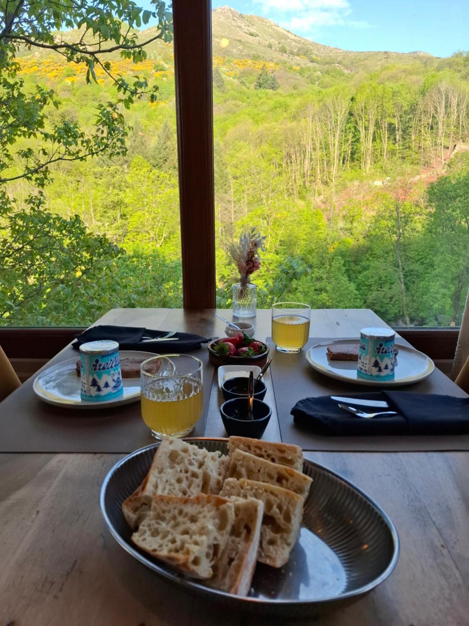Auberge Arthea Laviolle 외부 사진